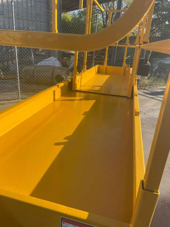 Lift u obliku makaza Haulotte COMPACT 8: slika 10 Lift u obliku makaza Haulotte COMPACT 8: slika 10