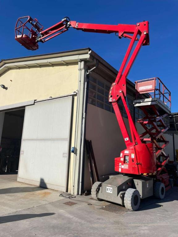 Haulotte HA15IP - Zglobna platforma: slika 1 Haulotte HA15IP - Zglobna platforma: slika 1