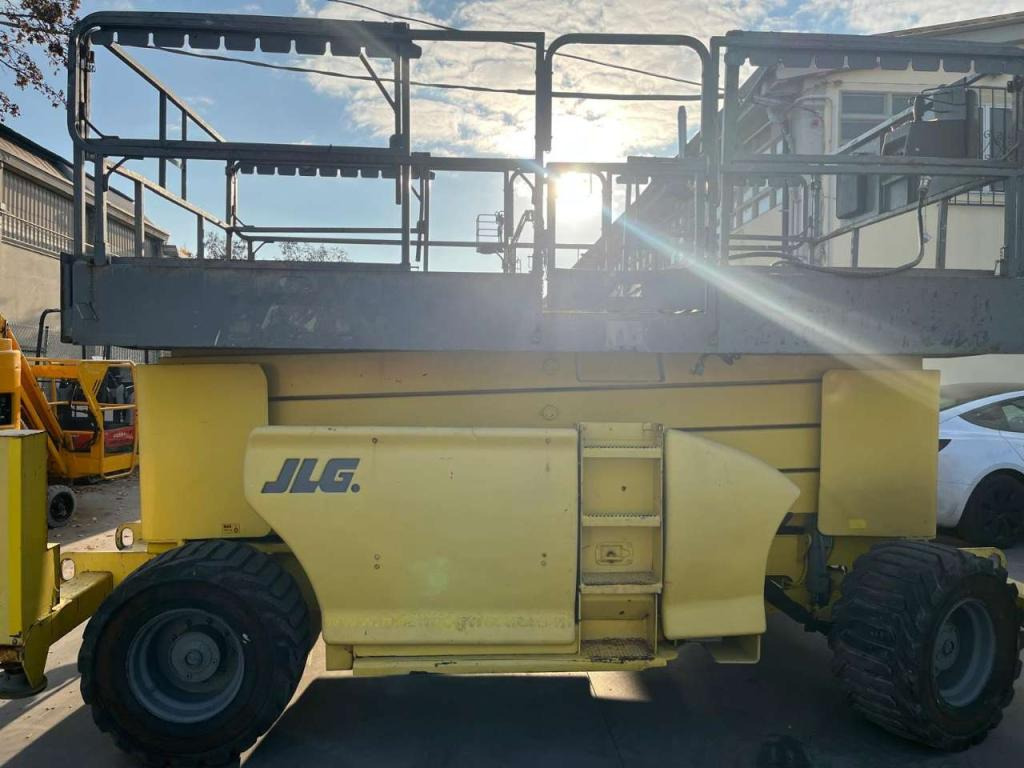 JLG 4394RT - Lift u obliku makaza: slika 3 JLG 4394RT - Lift u obliku makaza: slika 3