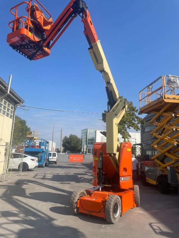 Zglobna platforma JLG E300AJP: slika 15 Zglobna platforma JLG E300AJP: slika 15
