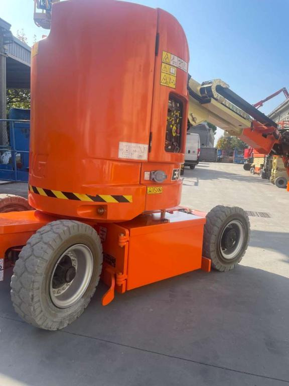 Zglobna platforma JLG E300AJP: slika 12 Zglobna platforma JLG E300AJP: slika 12