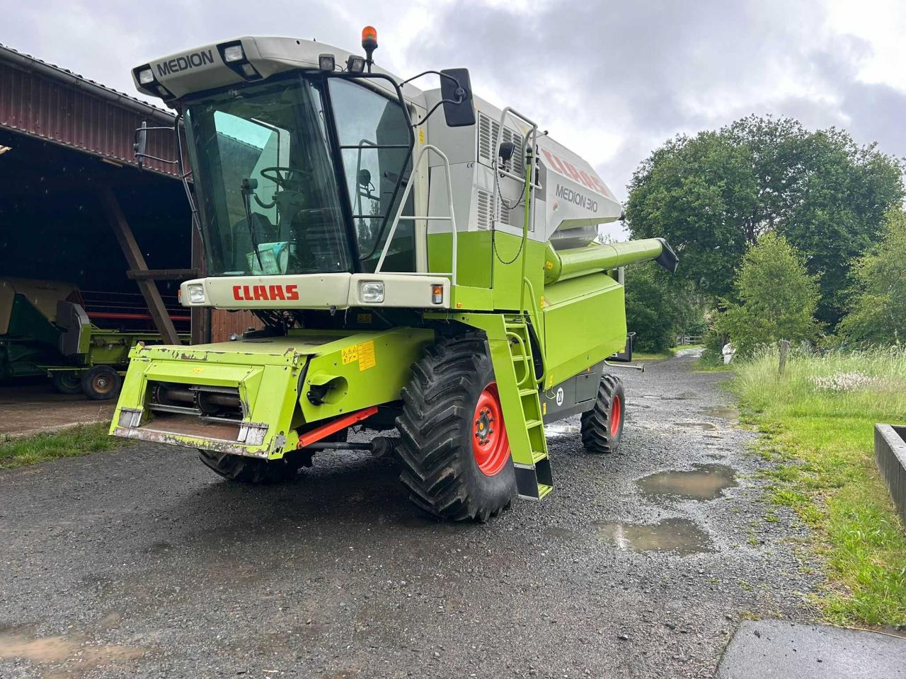 CLAAS Medion 310 - Kombinovani kombajn: slika 3 CLAAS Medion 310 - Kombinovani kombajn: slika 3