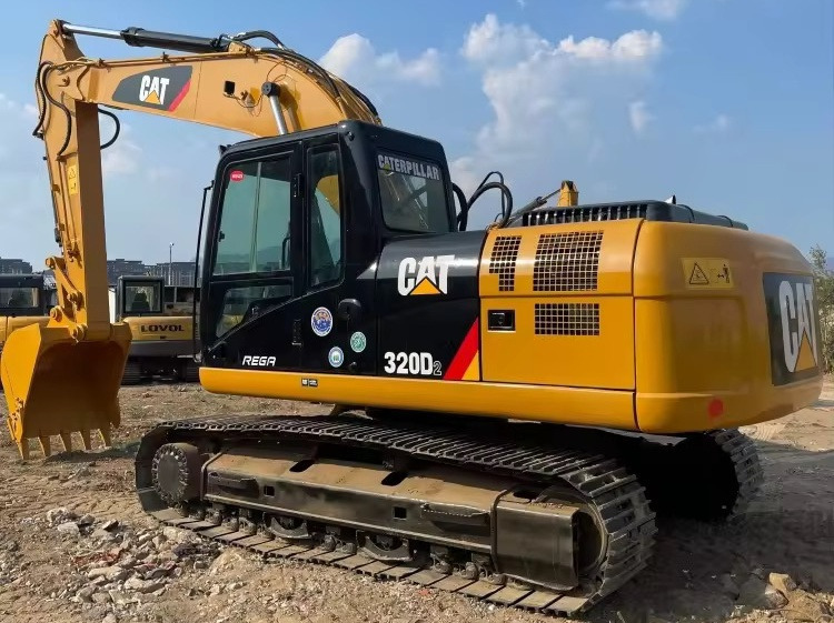 CATERPILLAR heavy Excavator CAT 320d 320D2 320D2L 323D 325d Original US Used CAT 320d Excavator 20Tons Excavator CAT320C 320D 320d2 on sale - Bager guseničar: slika 3 CATERPILLAR heavy Excavator CAT 320d 320D2 320D2L 323D 325d Original US Used CAT 320d Excavator 20Tons Excavator CAT320C 320D 320d2 on sale - Bager guseničar: slika 3
