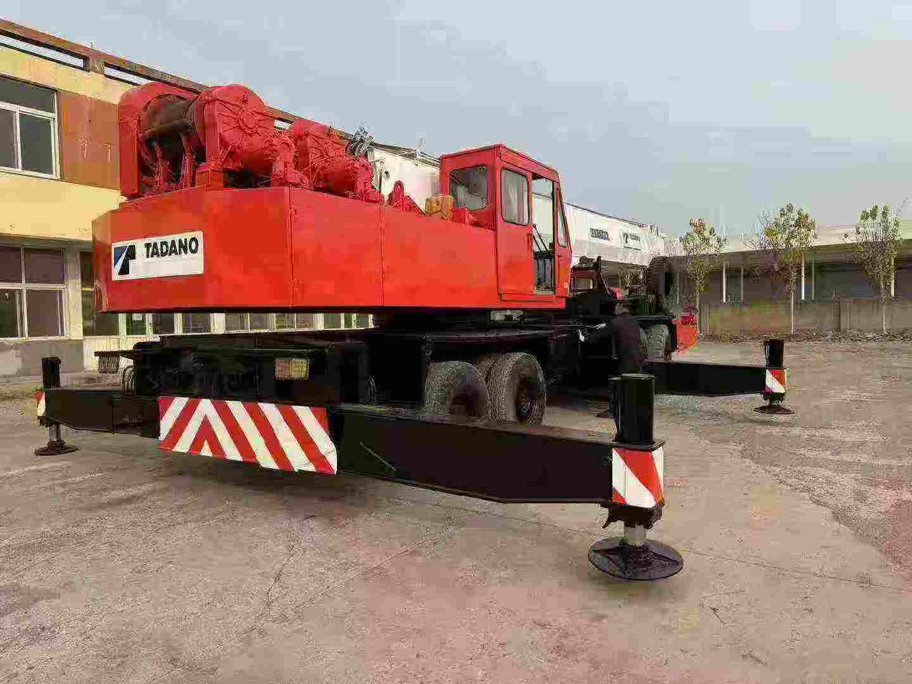 TADANO TG700E TG500E TL300E TL250E TG1000E 25ton 30ton 50ton 70ton 100ton - Autodizalica: slika 5 TADANO TG700E TG500E TL300E TL250E TG1000E 25ton 30ton 50ton 70ton 100ton - Autodizalica: slika 5
