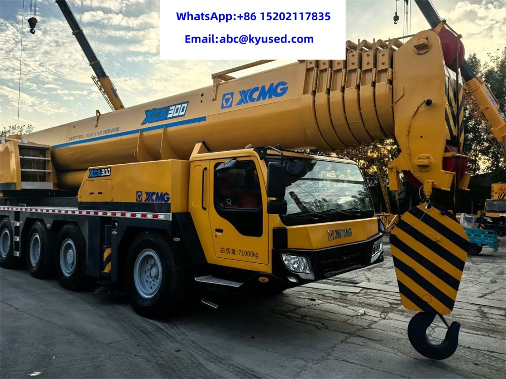 XCMG XCT300 XCA300 QAY300 XCA350 300Ton 350ton 260ton 250ton 220ton 240ton 200ton 180ton 160t 150ton 130ton 120ton 100ton - Autokran za sve terene: slika 3 XCMG XCT300 XCA300 QAY300 XCA350 300Ton 350ton 260ton 250ton 220ton 240ton 200ton 180ton 160t 150ton 130ton 120ton 100ton - Autokran za sve terene: slika 3