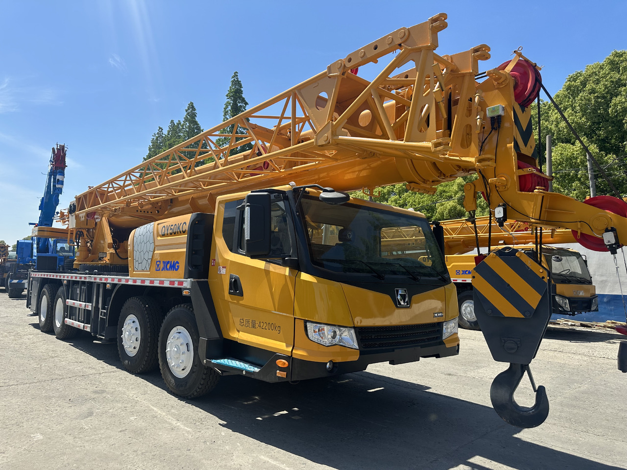 XCMG qy50kc qy50k xct55 qy55kc qy25k5c 50ton 55 ton 70 ton 85 ton 90 ton 100 ton 110 ton 130 ton truck crane - Autodizalica: slika 2 XCMG qy50kc qy50k xct55 qy55kc qy25k5c 50ton 55 ton 70 ton 85 ton 90 ton 100 ton 110 ton 130 ton truck crane - Autodizalica: slika 2