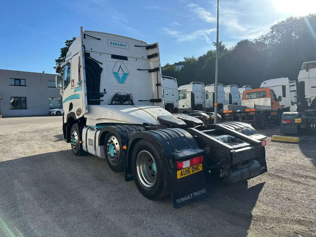 Renault T 460 (DHC) - Tegljač: slika 5 Renault T 460 (DHC) - Tegljač: slika 5