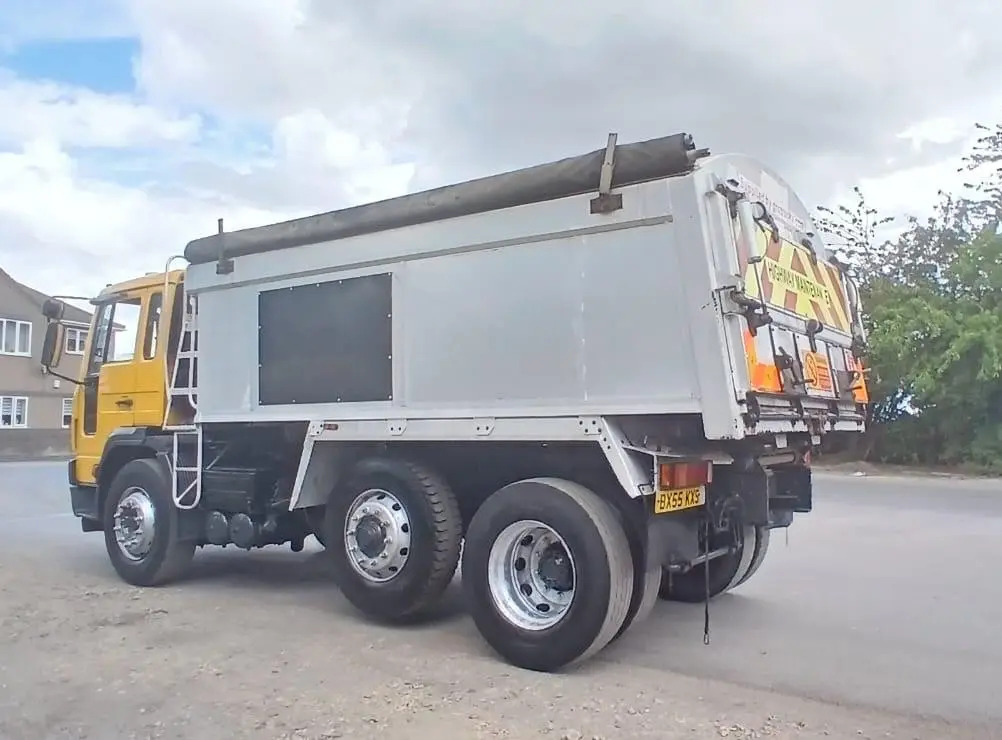 Volvo Tipper (KXS) - Istovarivač: slika 5 Volvo Tipper (KXS) - Istovarivač: slika 5
