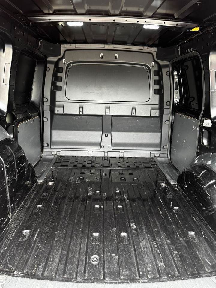 Lizing  Volkswagen Caddy Cargo | Klima, 1. Hd. Volkswagen Caddy Cargo | Klima, 1. Hd.: slika 11