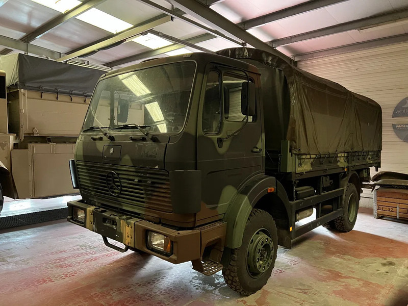 Mercedes-Benz 1017 A/4X4 - Kamion sa ceradom: slika 1 Mercedes-Benz 1017 A/4X4 - Kamion sa ceradom: slika 1