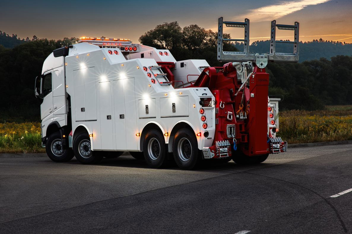 Volvo FH NEW ER4120 5 winches T-REX Volvo FH 540 8x4 WB6,0 White - Šlep vozilo: slika 1 Volvo FH NEW ER4120 5 winches T-REX Volvo FH 540 8x4 WB6,0 White - Šlep vozilo: slika 1