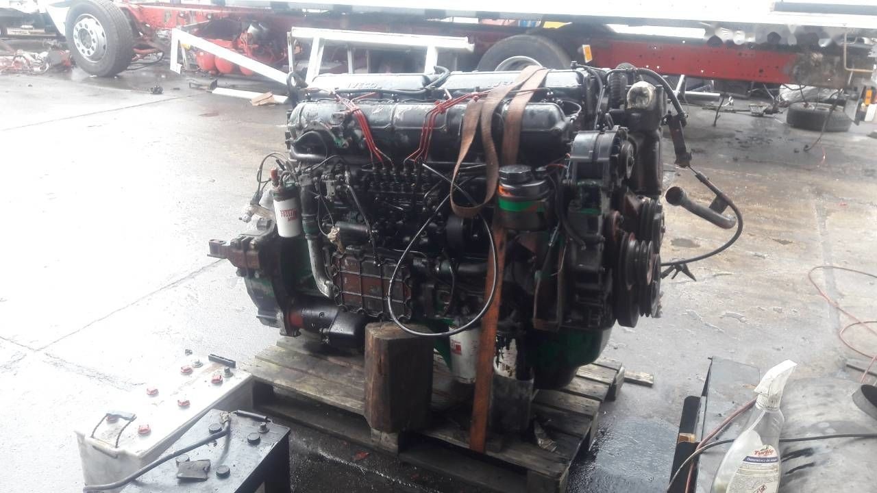 IVECO 8210.42L IVECO Magirus 420 - Motor za Kamion: slika 3 IVECO 8210.42L IVECO Magirus 420 - Motor za Kamion: slika 3