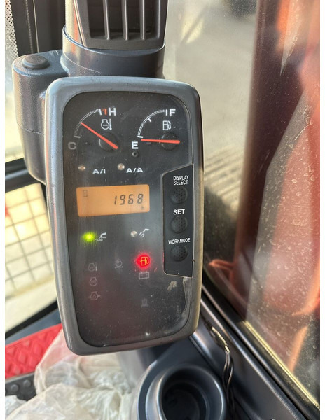 Hitachi ZX120 - Mini bager: slika 5 Hitachi ZX120 - Mini bager: slika 5