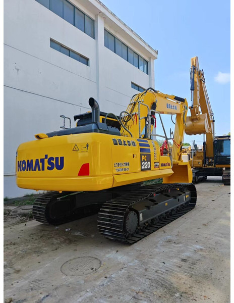 Komatsu PC220-8 - Bager guseničar: slika 1 Komatsu PC220-8 - Bager guseničar: slika 1