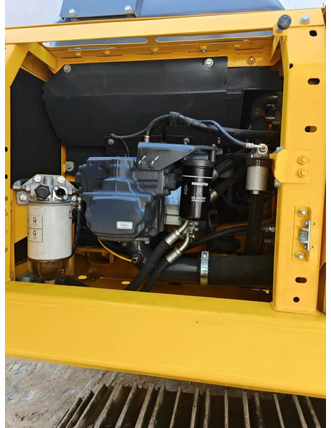 Komatsu PC220-8 - Bager guseničar: slika 4 Komatsu PC220-8 - Bager guseničar: slika 4
