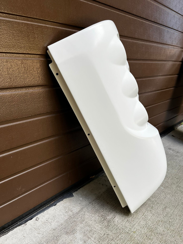 Zderzak, narożnik tylny lewy NEOPLAN TOURLINER NEOPLAN TOURLINER - Karoserija i eksterijer za Autobus: slika 2 Zderzak, narożnik tylny lewy NEOPLAN TOURLINER NEOPLAN TOURLINER - Karoserija i eksterijer za Autobus: slika 2