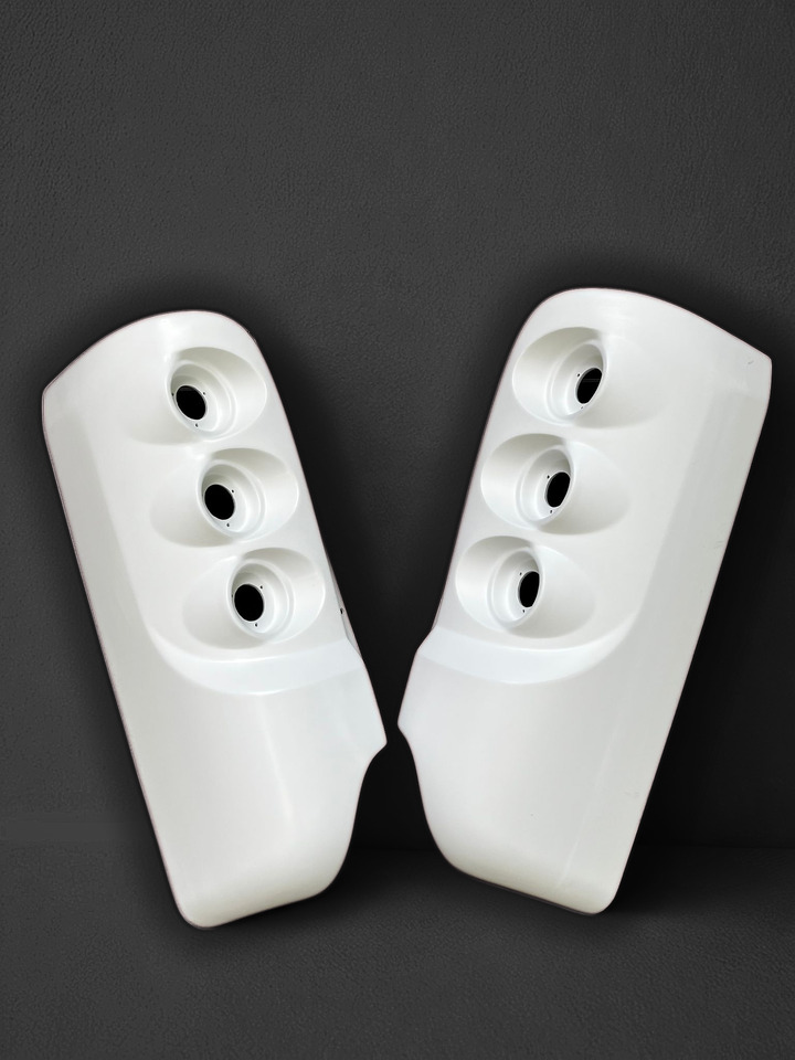 Zderzak, narożnik tylny lewy NEOPLAN TOURLINER NEOPLAN TOURLINER - Karoserija i eksterijer za Autobus: slika 3 Zderzak, narożnik tylny lewy NEOPLAN TOURLINER NEOPLAN TOURLINER - Karoserija i eksterijer za Autobus: slika 3