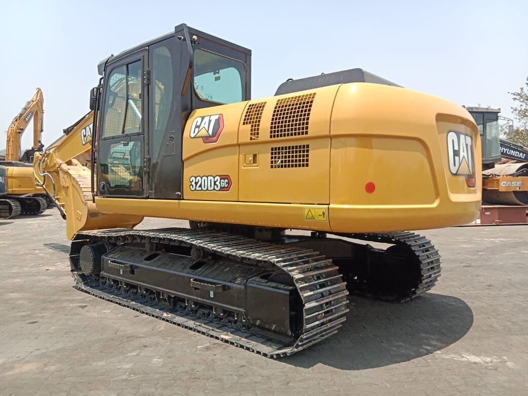 New Caterpillar 320D3GC tracked excavator - Bager guseničar: slika 4 New Caterpillar 320D3GC tracked excavator - Bager guseničar: slika 4