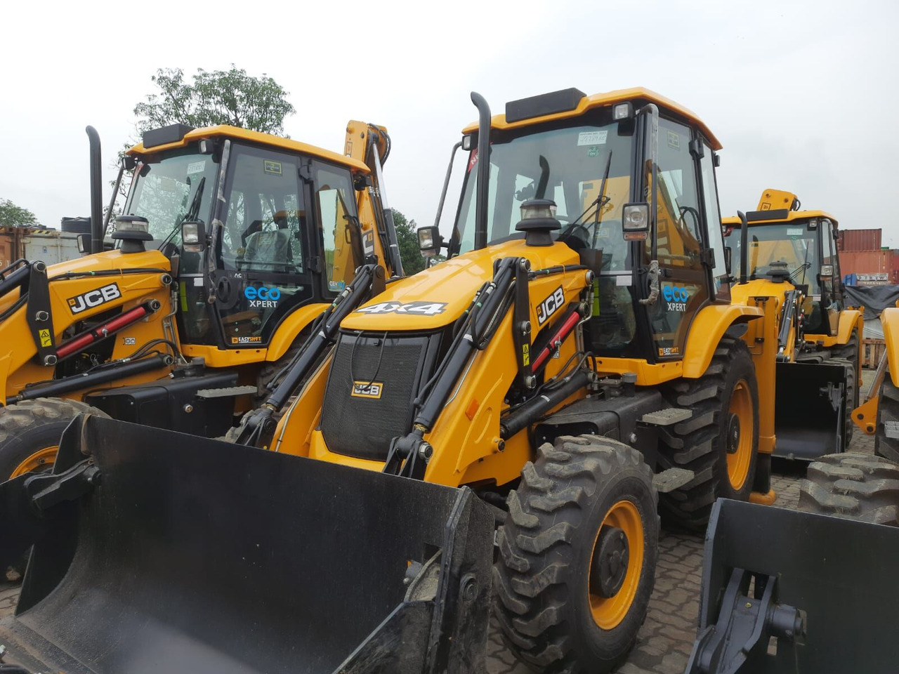 New JCB 3DX SUPER backhoe loader - Bager utovarivač: slika 4 New JCB 3DX SUPER backhoe loader - Bager utovarivač: slika 4