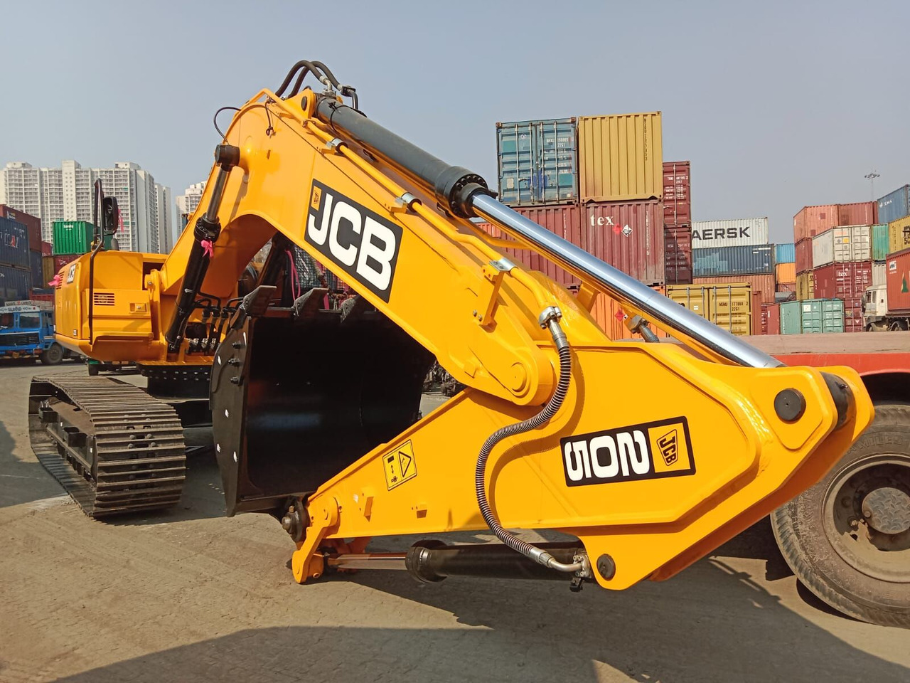 New JCB JS 200 tracked excavator - Bager guseničar: slika 2 New JCB JS 200 tracked excavator - Bager guseničar: slika 2