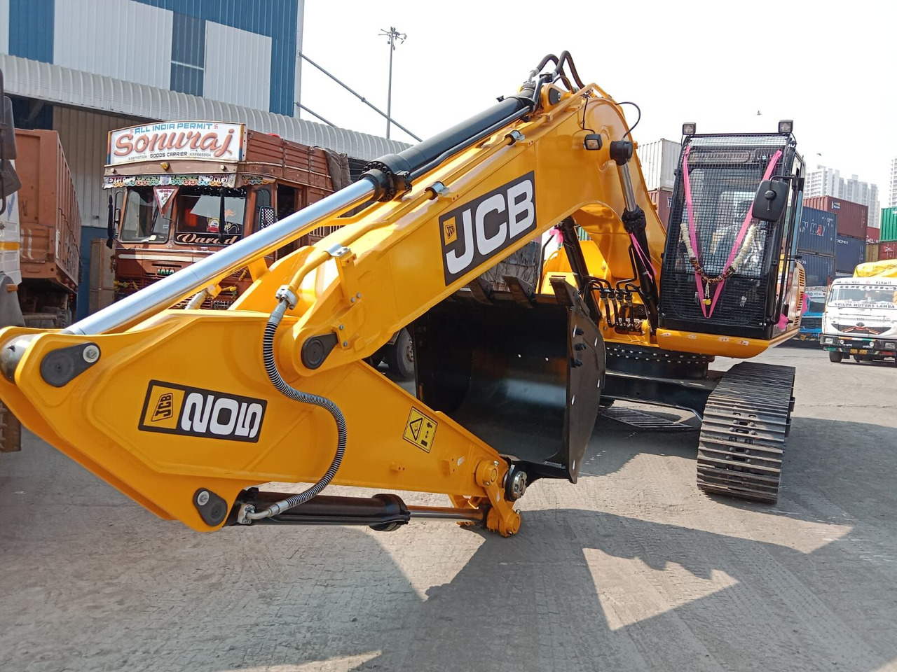 New JCB JS 200 tracked excavator - Bager guseničar: slika 1 New JCB JS 200 tracked excavator - Bager guseničar: slika 1