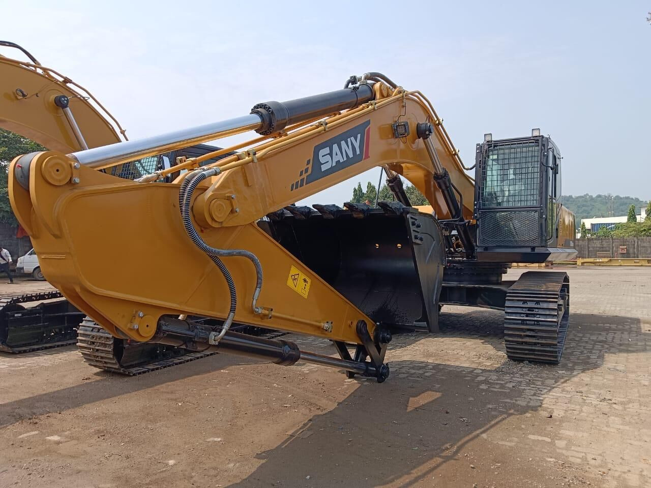 New Sany SY 350 tracked excavator - Bager guseničar: slika 1 New Sany SY 350 tracked excavator - Bager guseničar: slika 1