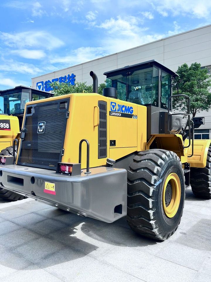 New XCMG XC968 wheel loader - Utovarivač točkaš: slika 1 New XCMG XC968 wheel loader - Utovarivač točkaš: slika 1