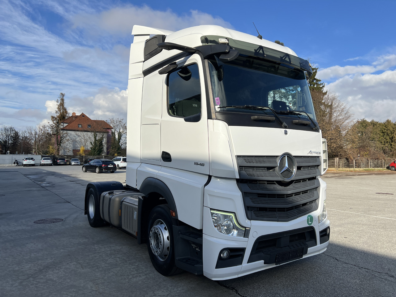 MERCEDES-BENZ Mercedes-Benz Actros 1846 | Standklima | Retarder | Euro 6 - Tegljač: slika 2 MERCEDES-BENZ Mercedes-Benz Actros 1846 | Standklima | Retarder | Euro 6 - Tegljač: slika 2