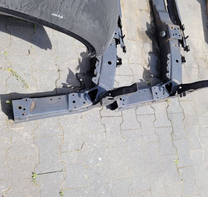 BELKA ZDERZAKA VOLVO FH13 ORYGINAL POLECAM - Branik za Kamion: slika 2 BELKA ZDERZAKA VOLVO FH13 ORYGINAL POLECAM - Branik za Kamion: slika 2