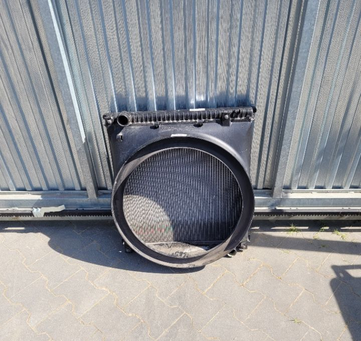 CHLODNICA WODY IVECO EUROCARGO SZCZELNA 504286346 - Radijator za Kamion: slika 1 CHLODNICA WODY IVECO EUROCARGO SZCZELNA 504286346 - Radijator za Kamion: slika 1