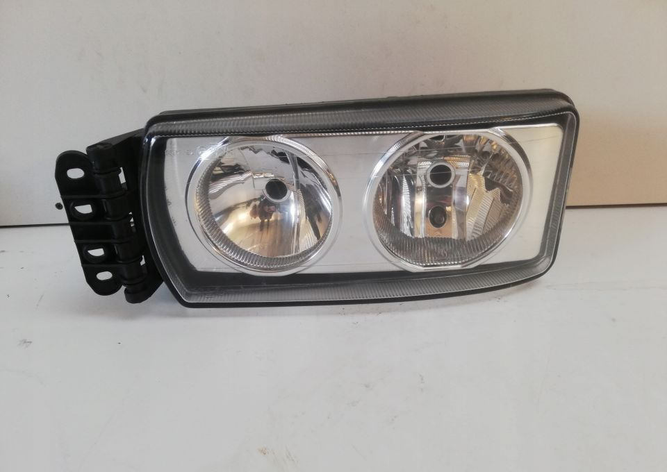 LAMPA IVECO EUROCARGO STRALIS NOWA LIFT LEWA - Prednja svetla za Kamion: slika 1 LAMPA IVECO EUROCARGO STRALIS NOWA LIFT LEWA - Prednja svetla za Kamion: slika 1