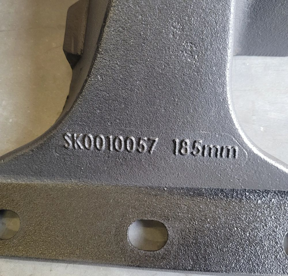 ŁAPY JOST SK0010057 185MM ORYGINAŁ NOWY KOMPLET CHWALIM116 - Spojnica na petom točku za Kamion: slika 3 ŁAPY JOST SK0010057 185MM ORYGINAŁ NOWY KOMPLET CHWALIM116 - Spojnica na petom točku za Kamion: slika 3