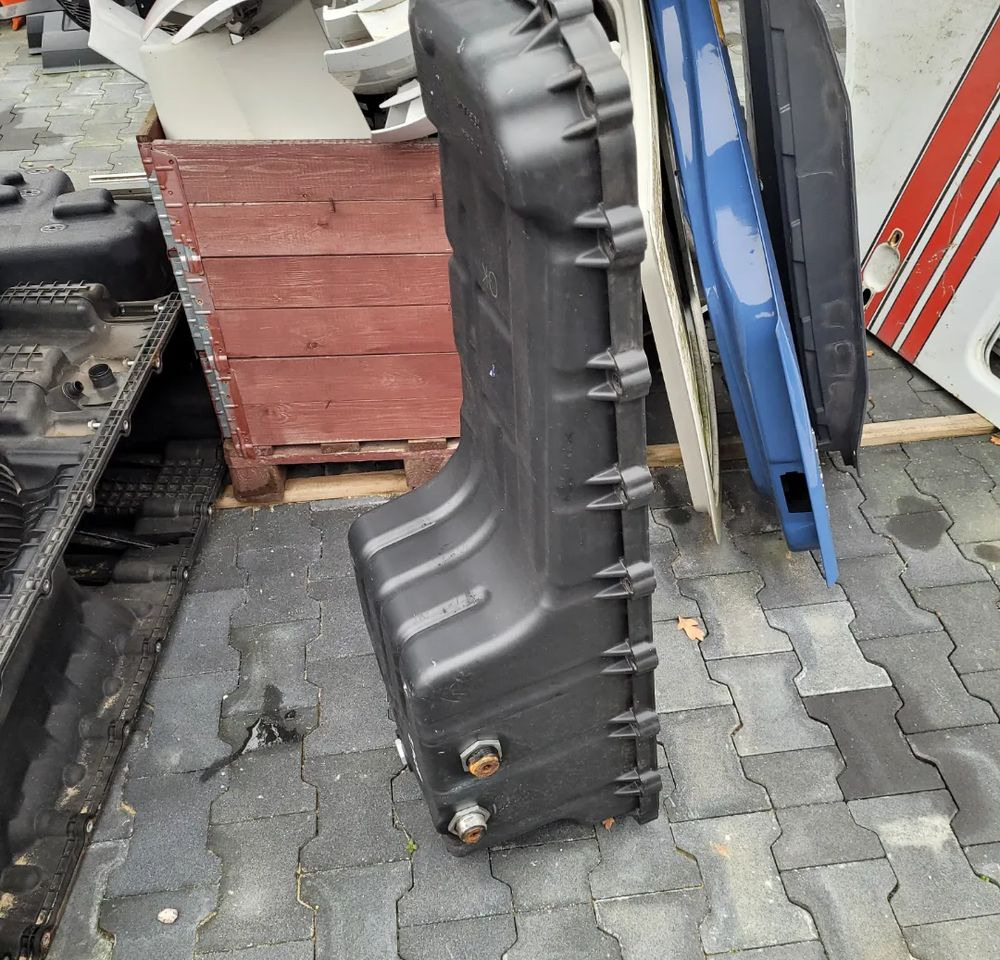 MISKA OLEJOWA RENAULT RANGE T 13 DXI 13 - Korito za ulje za Kamion: slika 2 MISKA OLEJOWA RENAULT RANGE T 13 DXI 13 - Korito za ulje za Kamion: slika 2