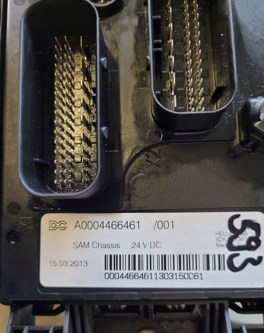 MODUŁ SAM MERCEDES ACTROS A0004466461 - Upravljačka jedinica za Kamion: slika 2 MODUŁ SAM MERCEDES ACTROS A0004466461 - Upravljačka jedinica za Kamion: slika 2