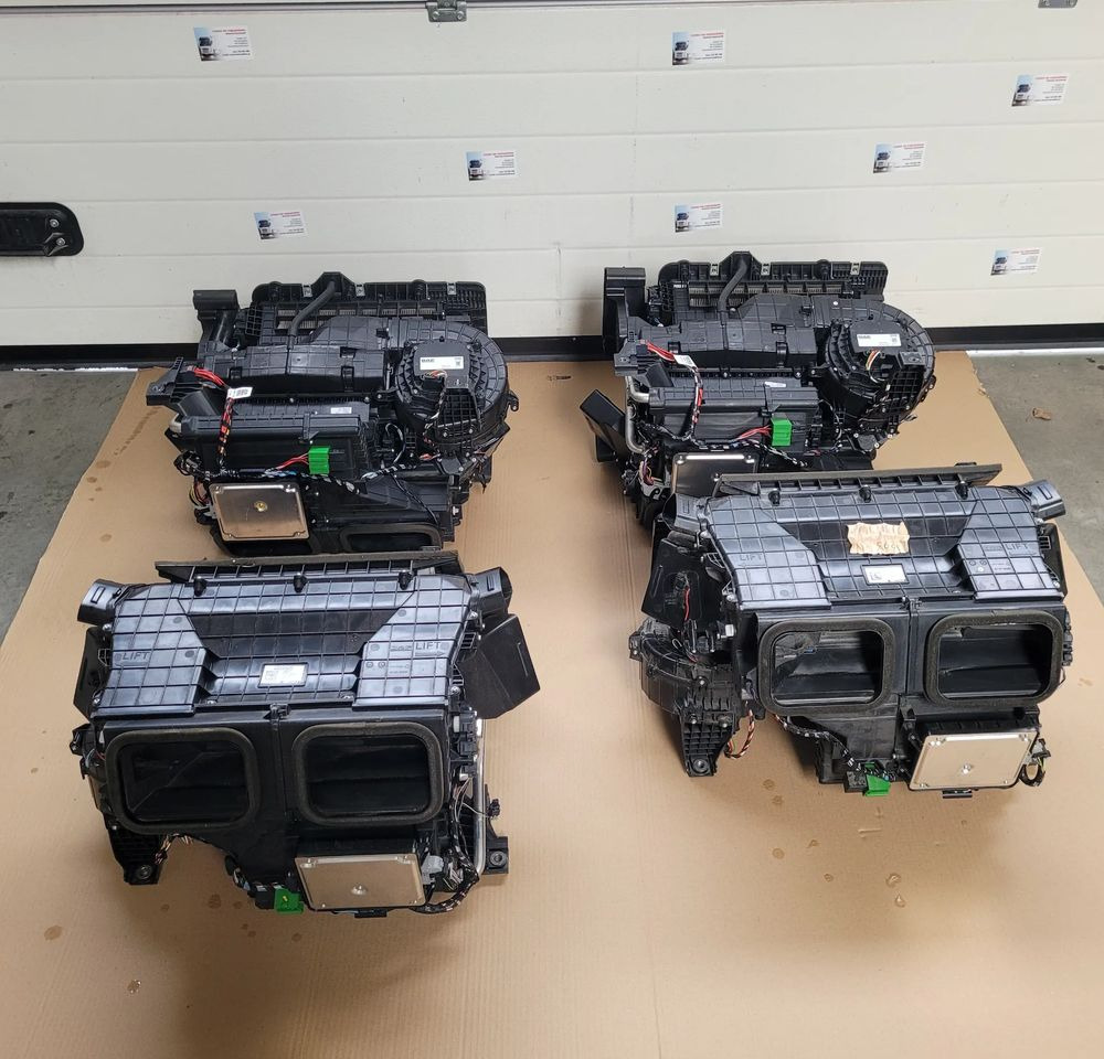 NAGRZEWNICA DAF XF LIFT ORYGINAŁ 2255994 2187022 SPRAWNA CHWALIM116 - Grejanje/ Ventilacija za Kamion: slika 1 NAGRZEWNICA DAF XF LIFT ORYGINAŁ 2255994 2187022 SPRAWNA CHWALIM116 - Grejanje/ Ventilacija za Kamion: slika 1