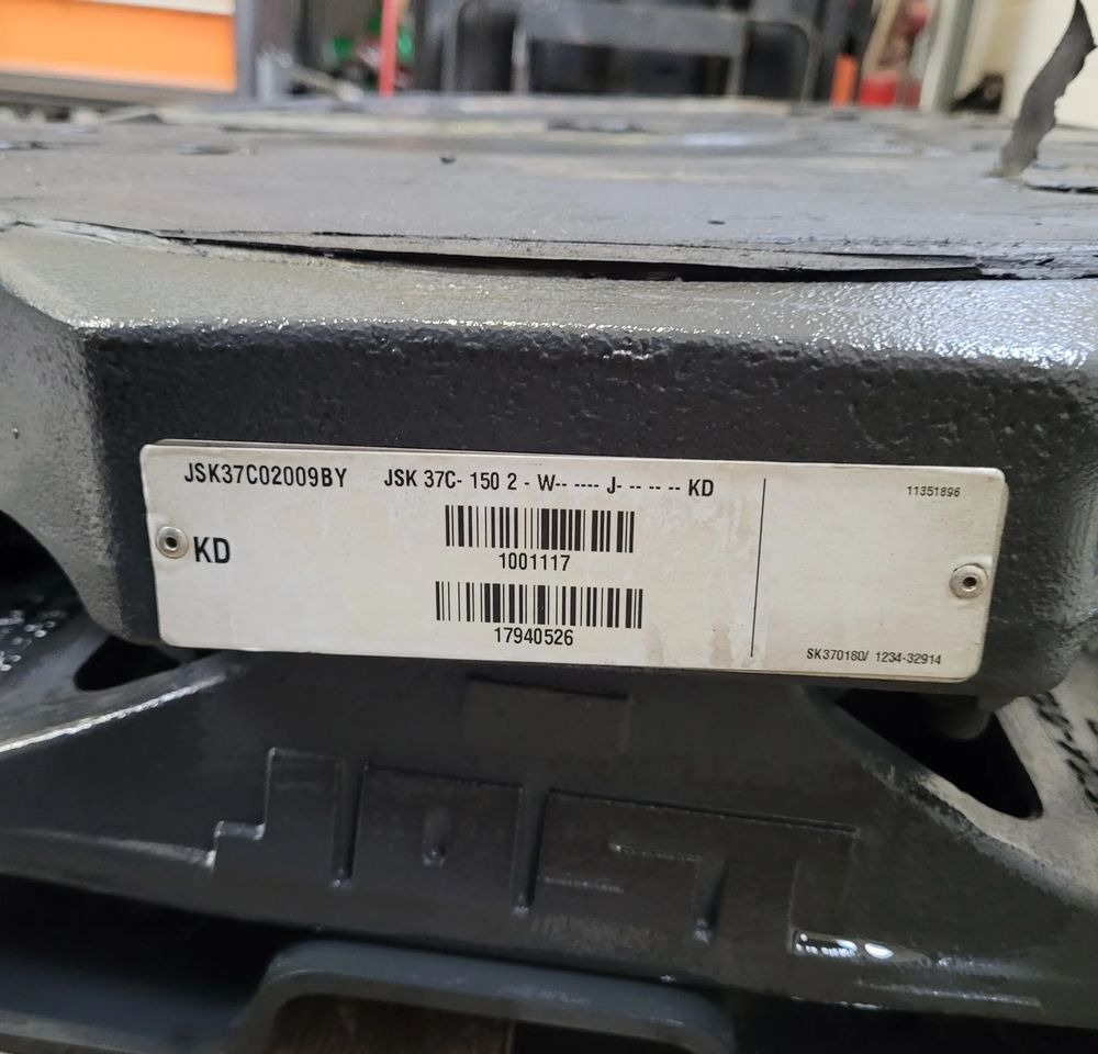 SIODŁO JOST DAF XG XF NOWY MODEL JSK37C-150 - Spojnica na petom točku za Kamion: slika 4 SIODŁO JOST DAF XG XF NOWY MODEL JSK37C-150 - Spojnica na petom točku za Kamion: slika 4