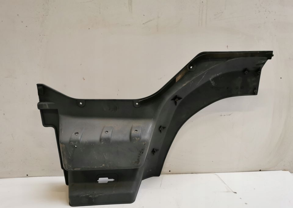 STOPNICA WŁAZ DAF CF PRAWA QTC - Prag za Kamion: slika 2 STOPNICA WŁAZ DAF CF PRAWA QTC - Prag za Kamion: slika 2