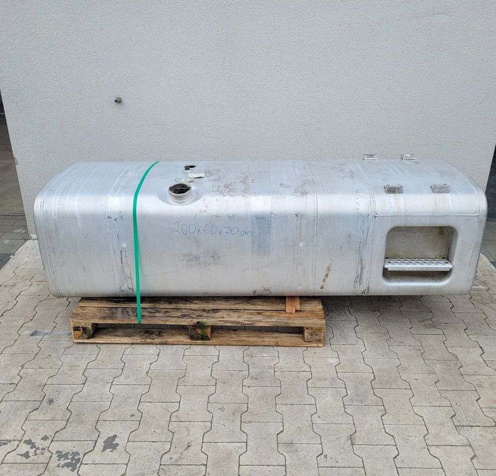 ZBIORNIK PALIWA MAN TGX TGS 200X60X70CM - Rezervoar za gorivo za Kamion: slika 1 ZBIORNIK PALIWA MAN TGX TGS 200X60X70CM - Rezervoar za gorivo za Kamion: slika 1