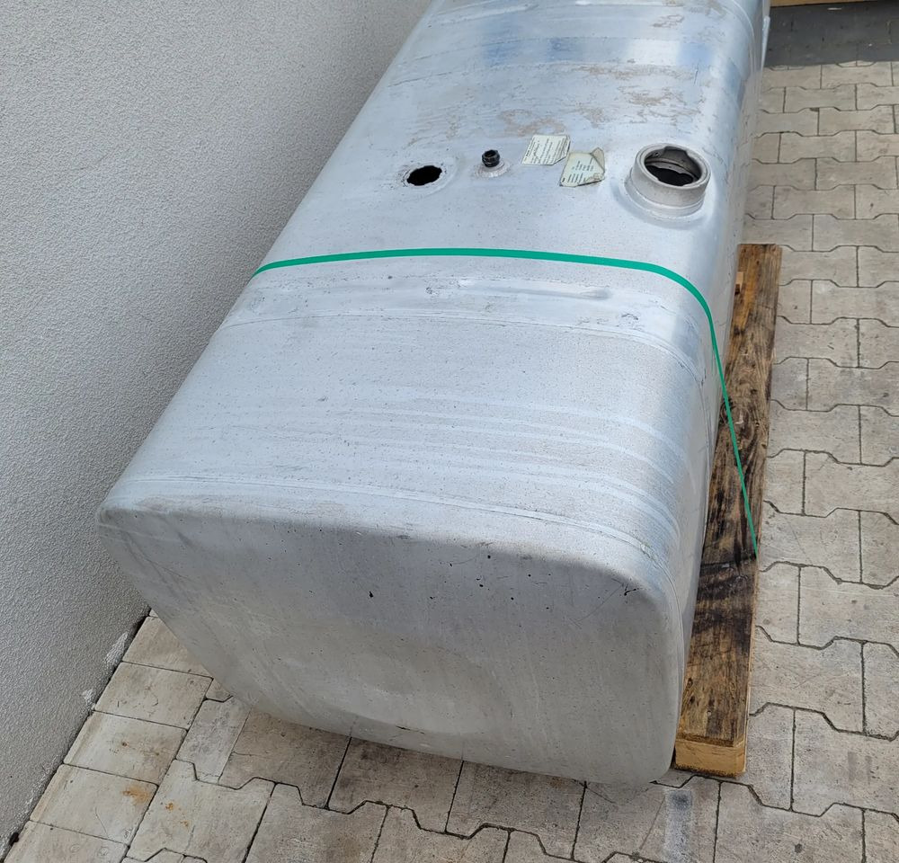 ZBIORNIK PALIWA MAN TGX TGS 200X60X70CM - Rezervoar za gorivo za Kamion: slika 3 ZBIORNIK PALIWA MAN TGX TGS 200X60X70CM - Rezervoar za gorivo za Kamion: slika 3