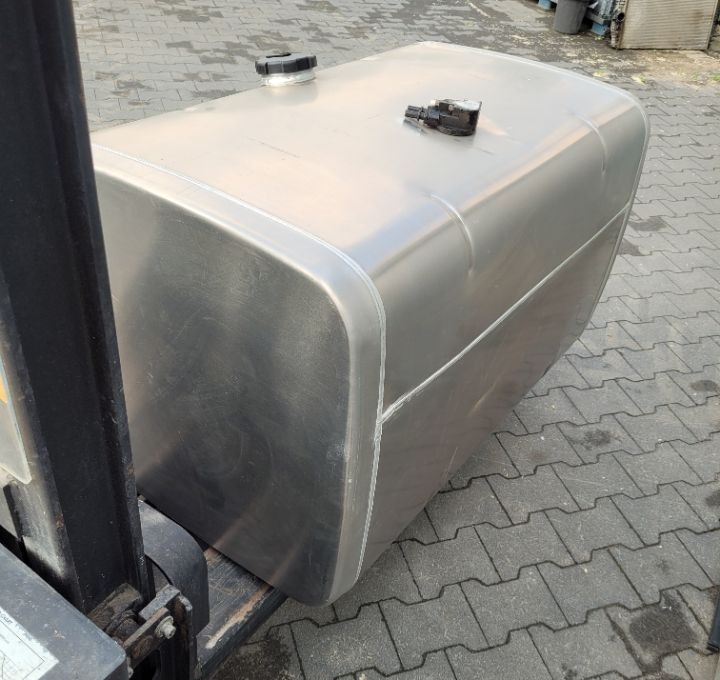 ZBIORNIK PALIWA NOWA MAN daf 450L 113X70X70CM - Rezervoar za gorivo za Kamion: slika 2 ZBIORNIK PALIWA NOWA MAN daf 450L 113X70X70CM - Rezervoar za gorivo za Kamion: slika 2