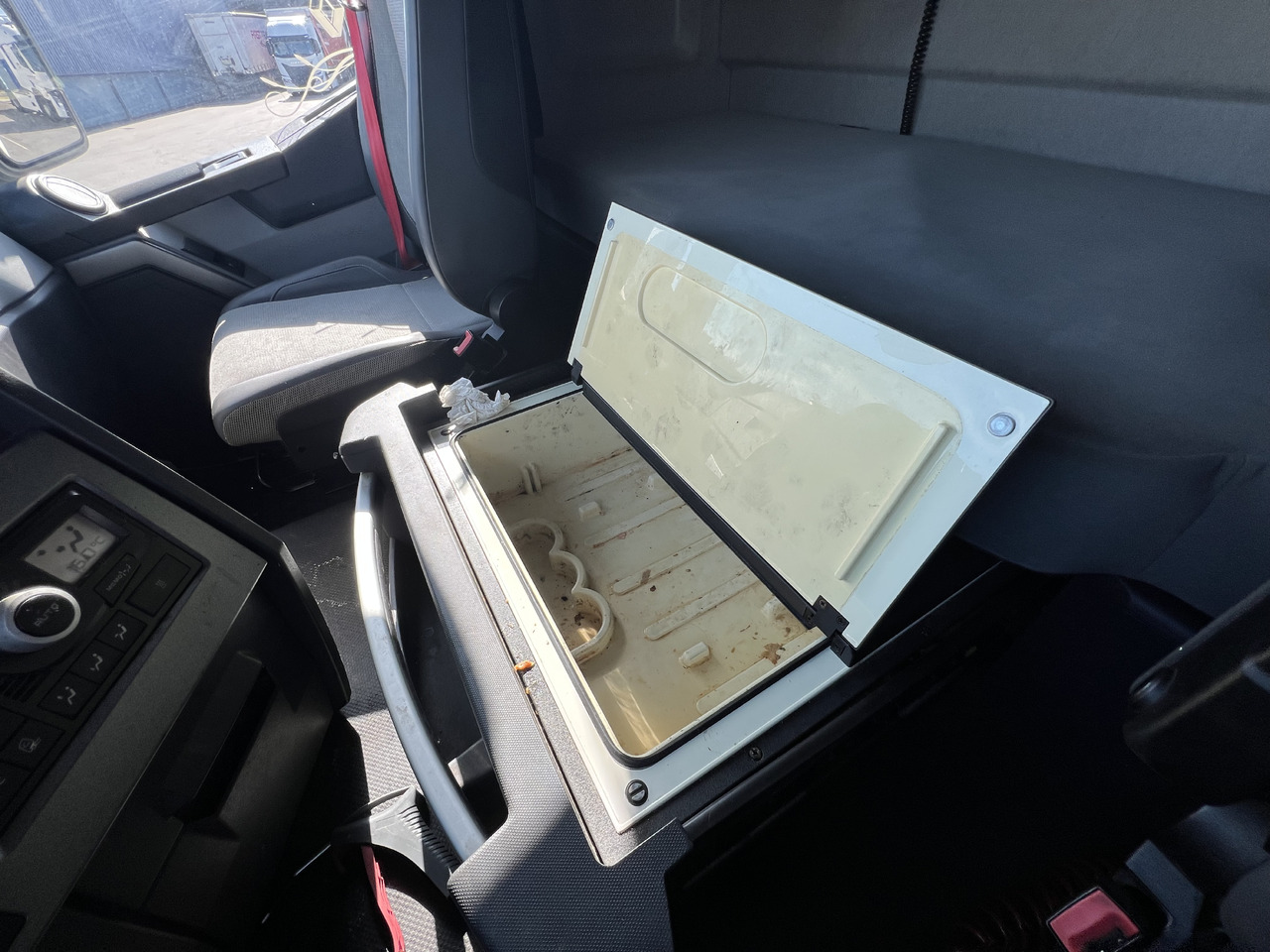 Renault T 460 - Tegljač: slika 5 Renault T 460 - Tegljač: slika 5