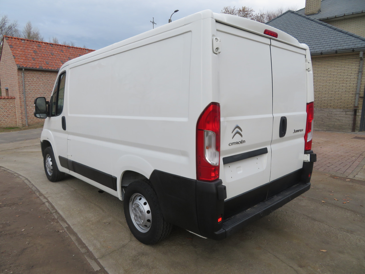 Citroën Jumper 2.2 BlueHDi - L1H1 - Mali kombi: slika 5 Citroën Jumper 2.2 BlueHDi - L1H1 - Mali kombi: slika 5