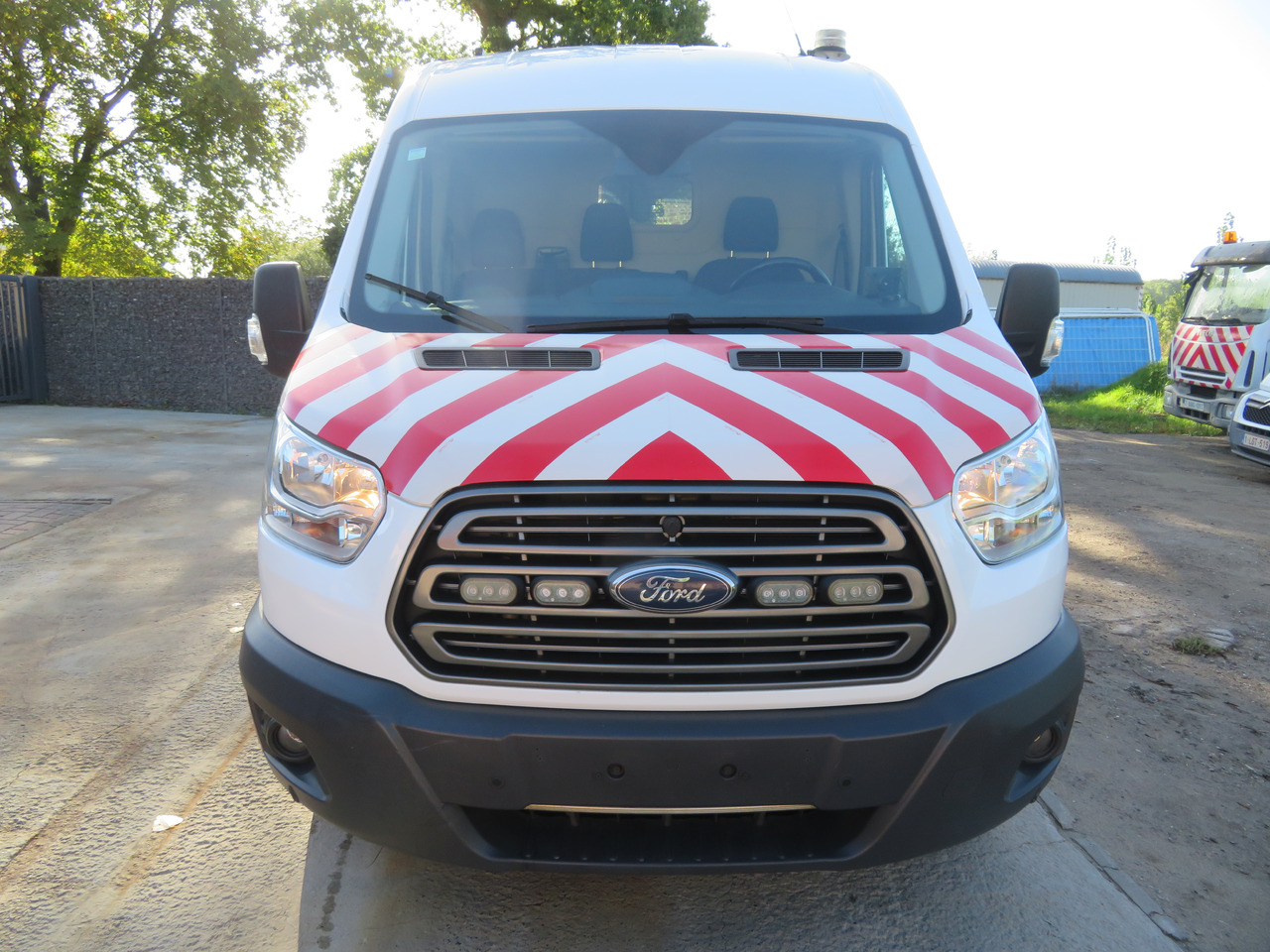 Ford Transit 2.0TDCi - Furgon: slika 2 Ford Transit 2.0TDCi - Furgon: slika 2