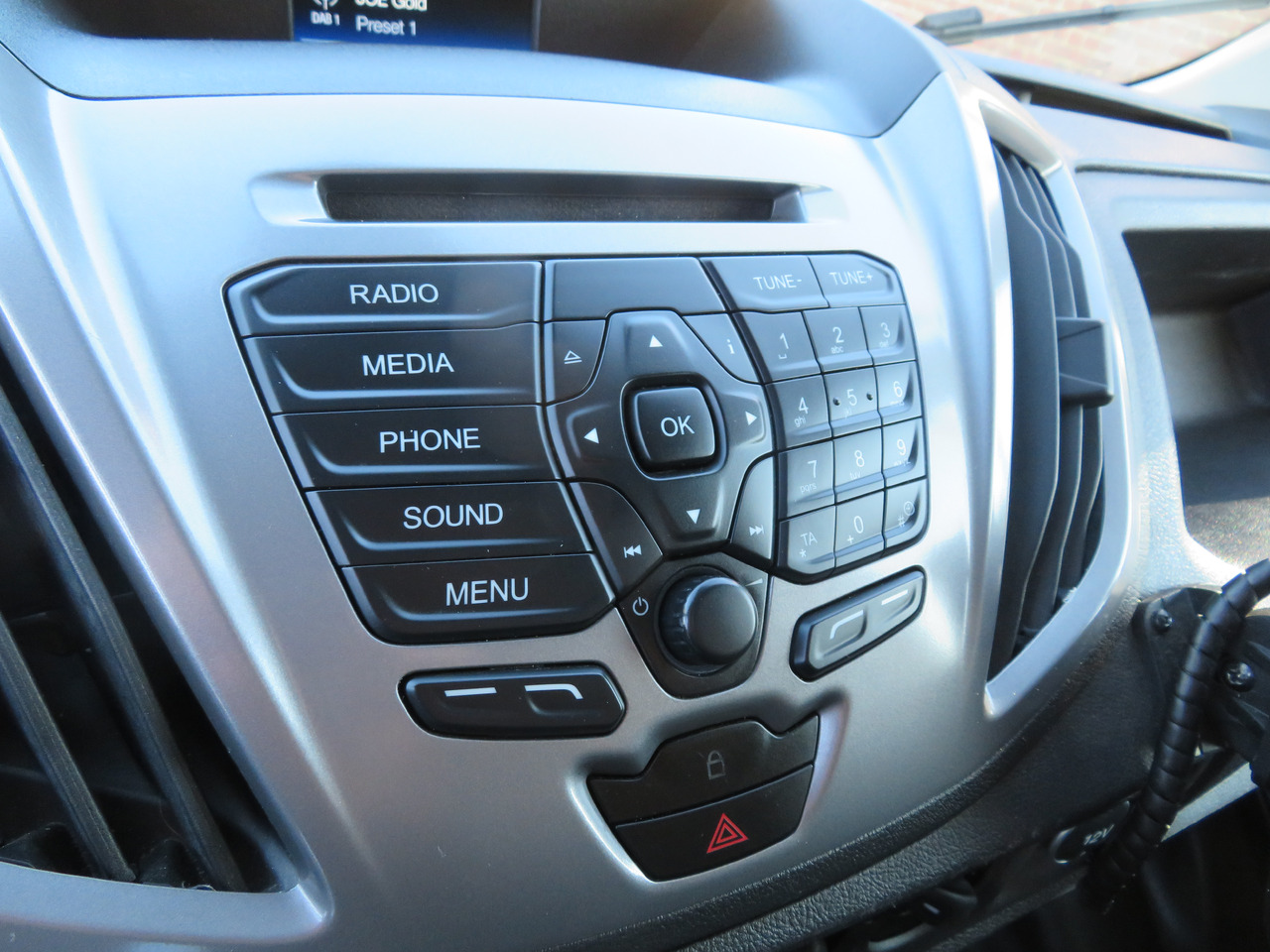 Furgon Ford Transit 2.0TDCi: slika 14