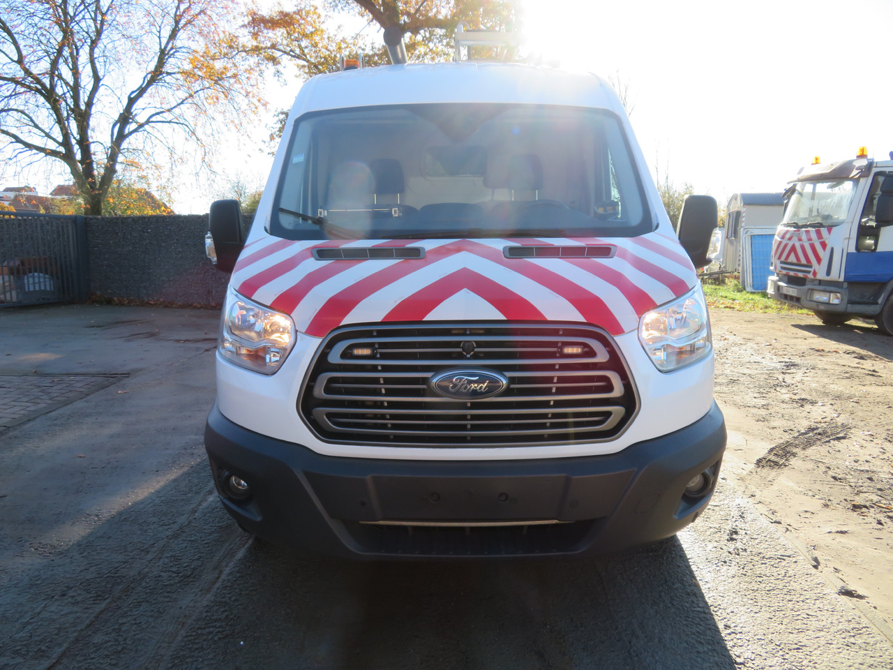 Ford Transit 2.0TDCi - L2H2 - Furgon: slika 2 Ford Transit 2.0TDCi - L2H2 - Furgon: slika 2