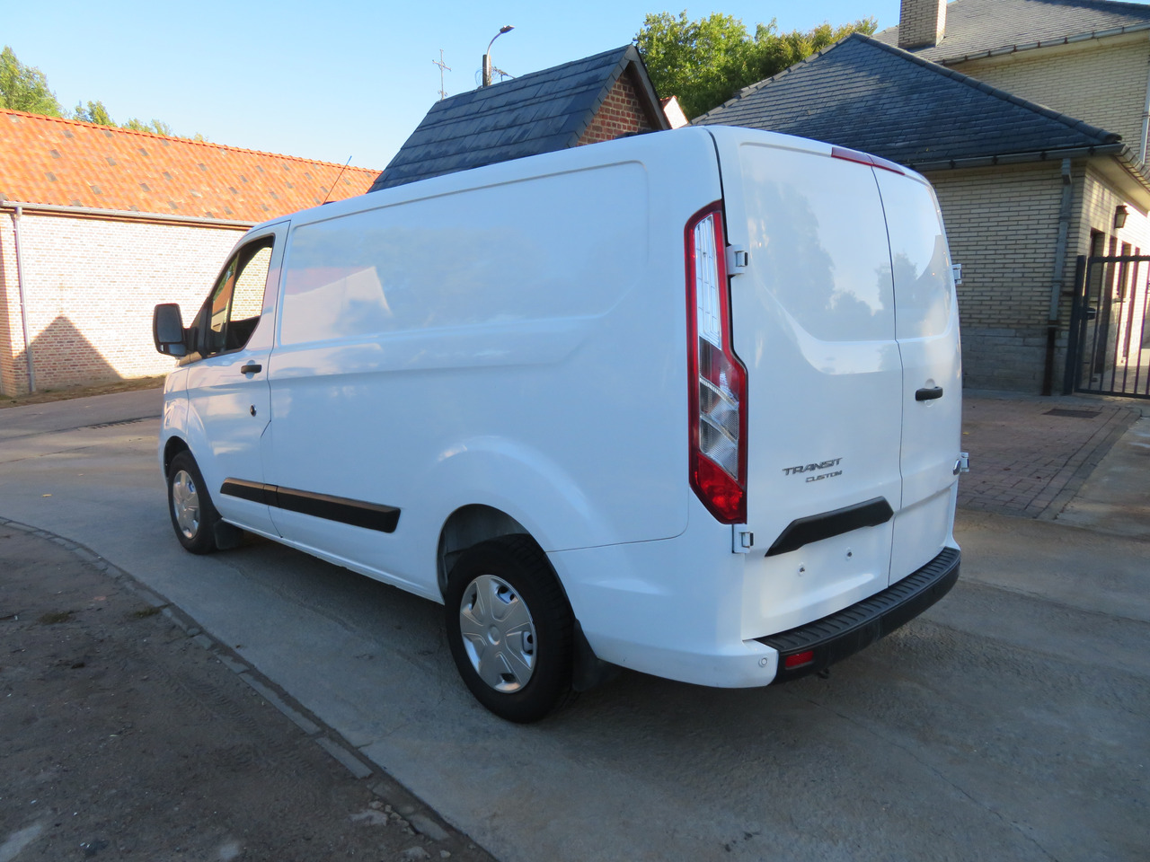 Ford Transit Custom 2.0 Trend - Mali kombi: slika 5 Ford Transit Custom 2.0 Trend - Mali kombi: slika 5