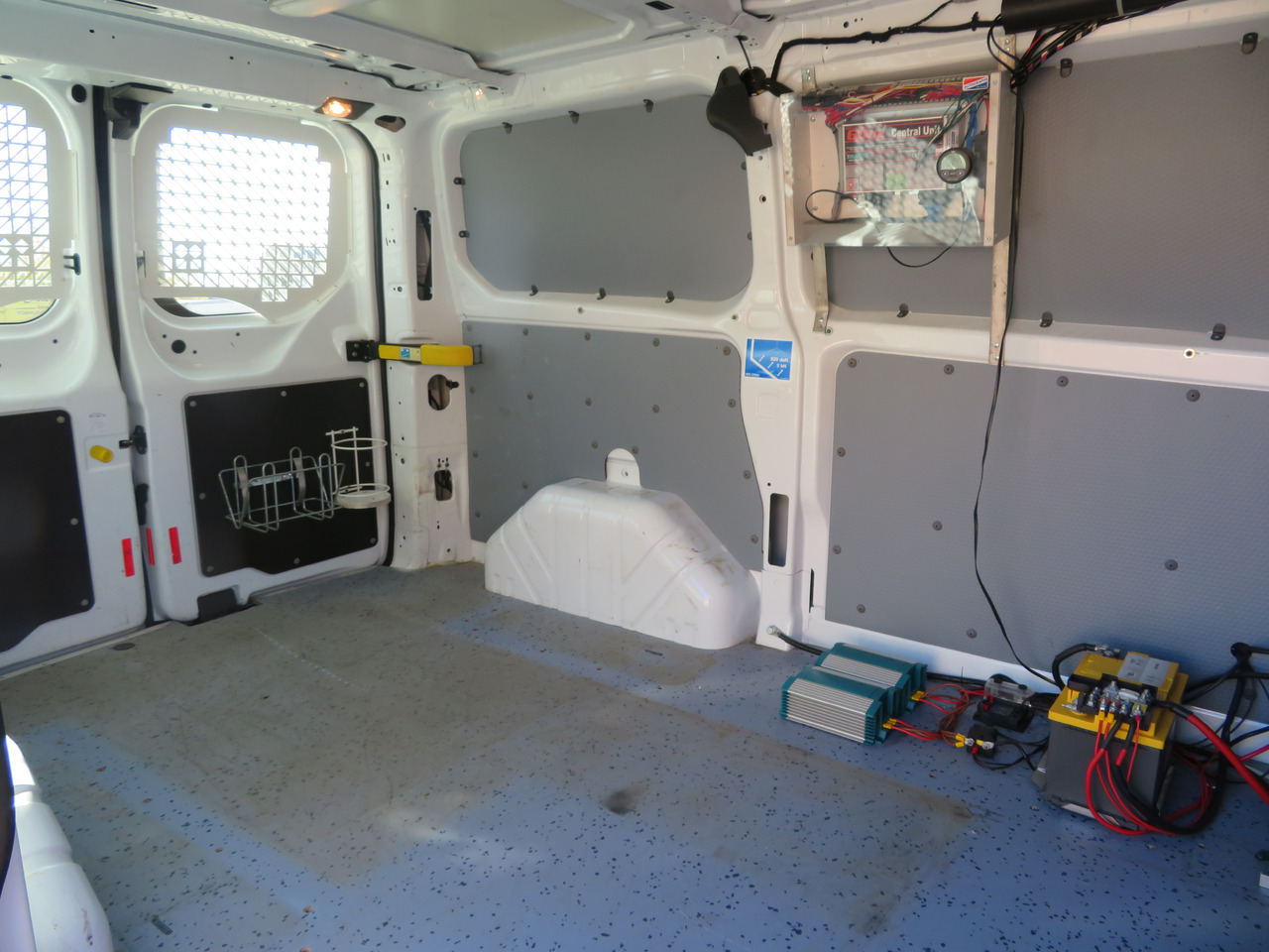 Mali kombi Ford Transit Custom 2.0tdci: slika 9