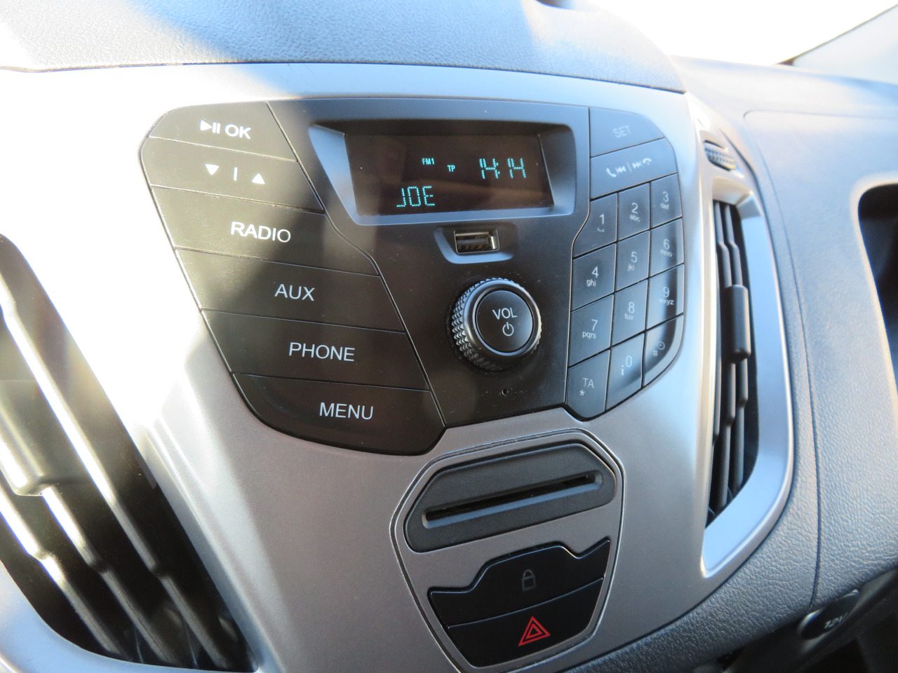 Mali kombi Ford Transit Custom 2.0tdci: slika 15