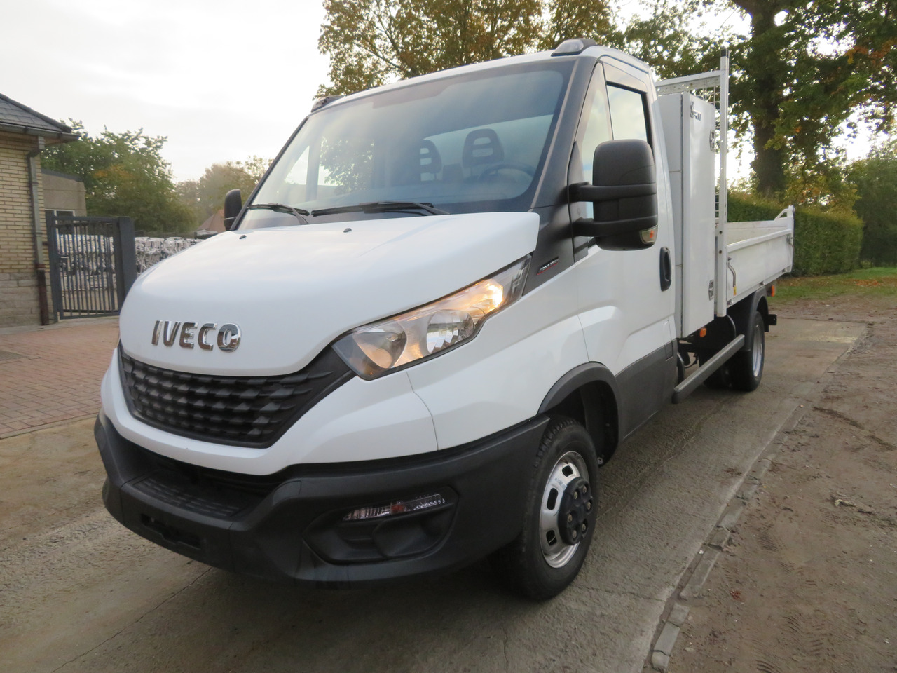 Iveco Daily 35C16 3.0 - L2 - Kipper - Dostavno vozilo kiper: slika 3 Iveco Daily 35C16 3.0 - L2 - Kipper - Dostavno vozilo kiper: slika 3