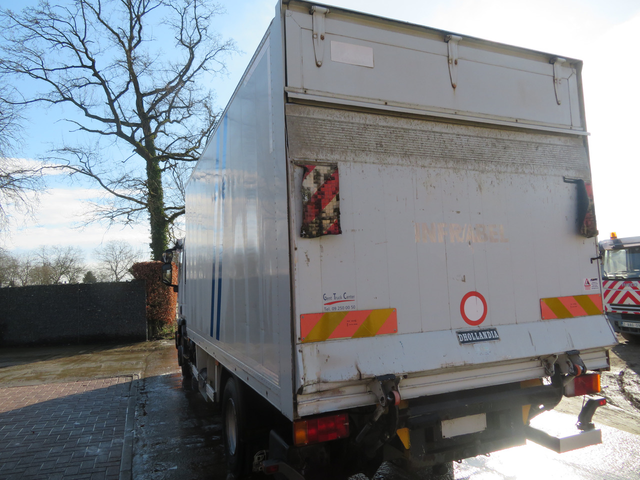 Iveco Eurocargo ML90E18 - Kamion sa zatvorenim sandukom: slika 5 Iveco Eurocargo ML90E18 - Kamion sa zatvorenim sandukom: slika 5